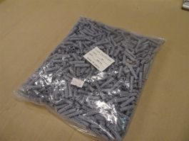 1000St neue Kunststoff-Dubel Ø 6mm