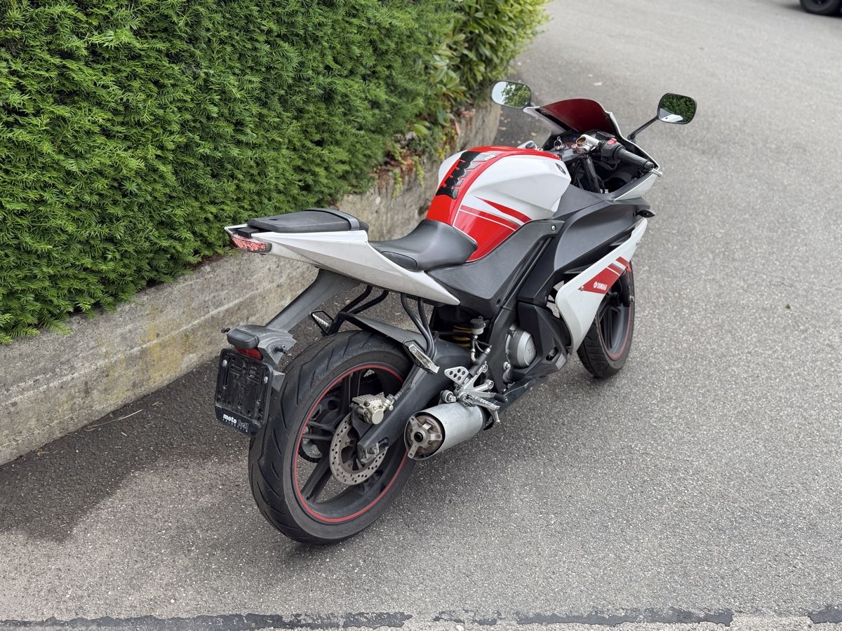 Yamaha Strada: YAMAHA YZF-R125 2009jg  – Usato da Zullwil venduto da Autocentersalii 4