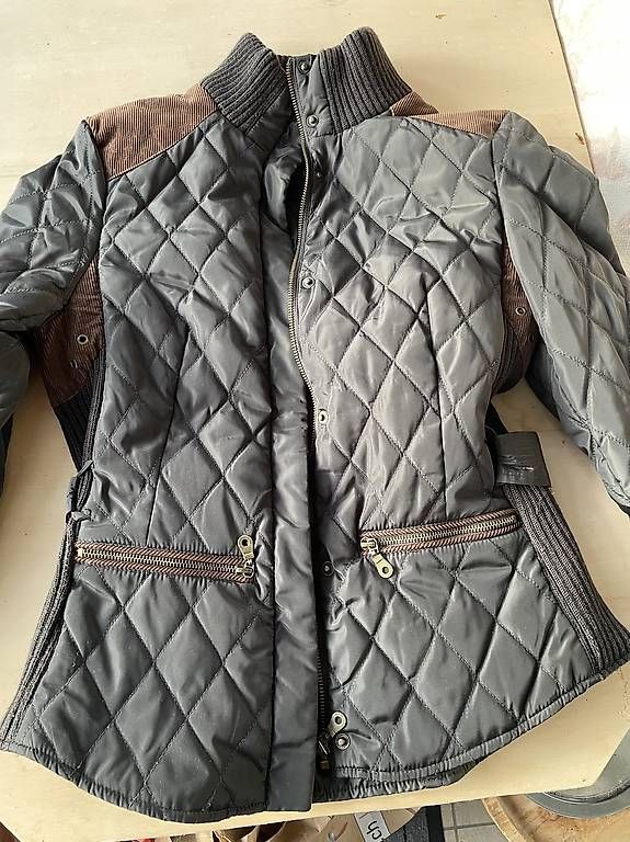 Zara Giacche: Übergangsjacke von Zara – Usato da Magden venduto da Si-mo-ne 1