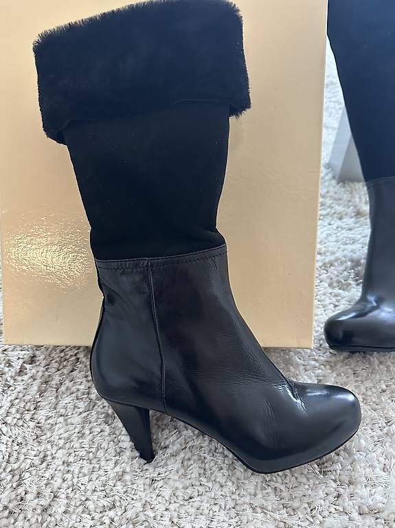 Chaussures femmes: Stiefe 38.5 – Neuf (Voir description) à Dübendorf par Martha06