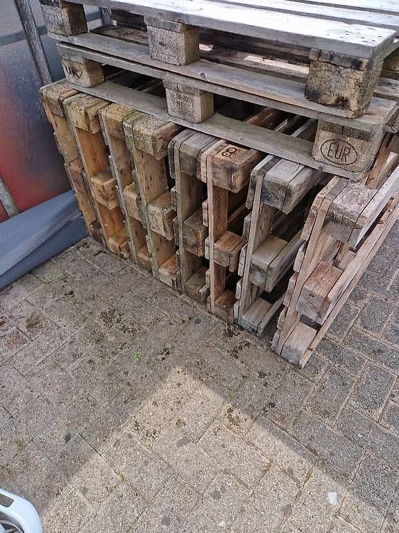 Pallets: Paletten – Usato da Wil SG venduto da muellerluca14 1