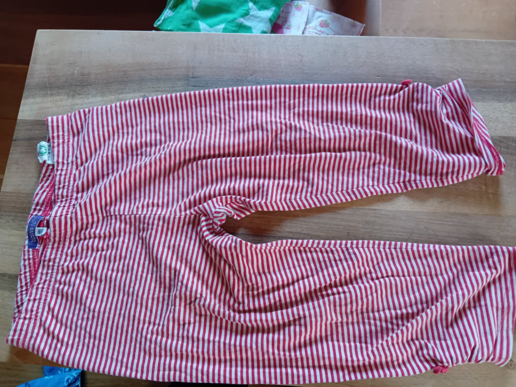 Strümpfe & Strumpfhosen: Halblange Leggins Gr. 134 – Gebraucht aus Spiez von ann_y7bb