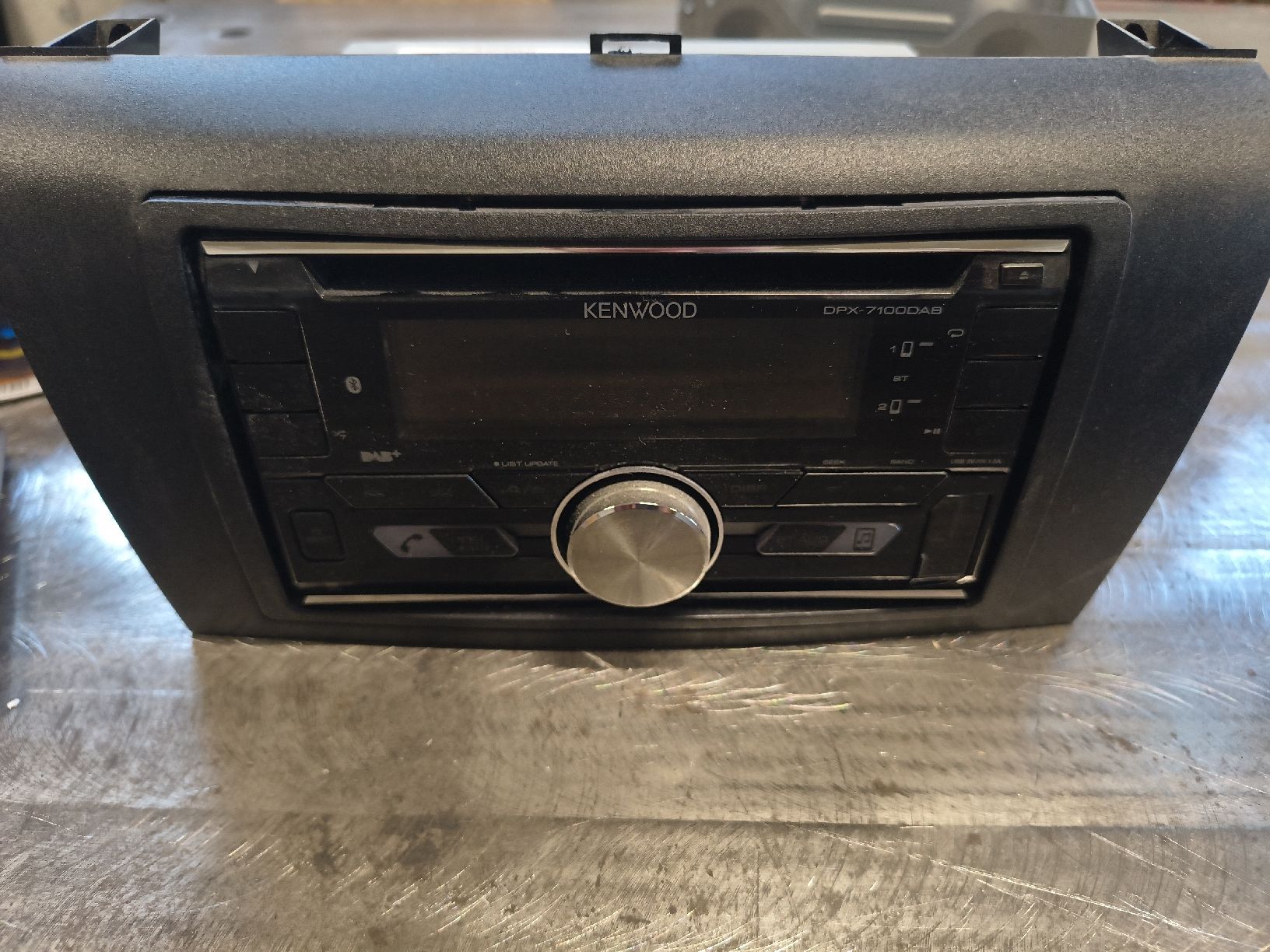 Kenwood Radio: Autoradio Kenwood – Usato da Linden venduto da yan_b2rm 1