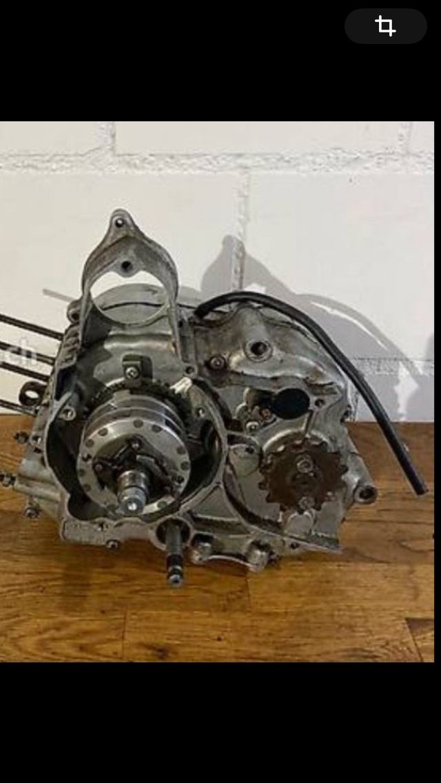 Honda Motoren: Honda C102 Supercub Motorblock – Defekt aus Niederwangen BE von drizabone 3