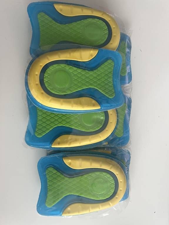 Medizinische Geräte: Solette ortopediche / Orthopädische Einlegesohlen – Neu und originalverpackt aus Au ZH von merenguero