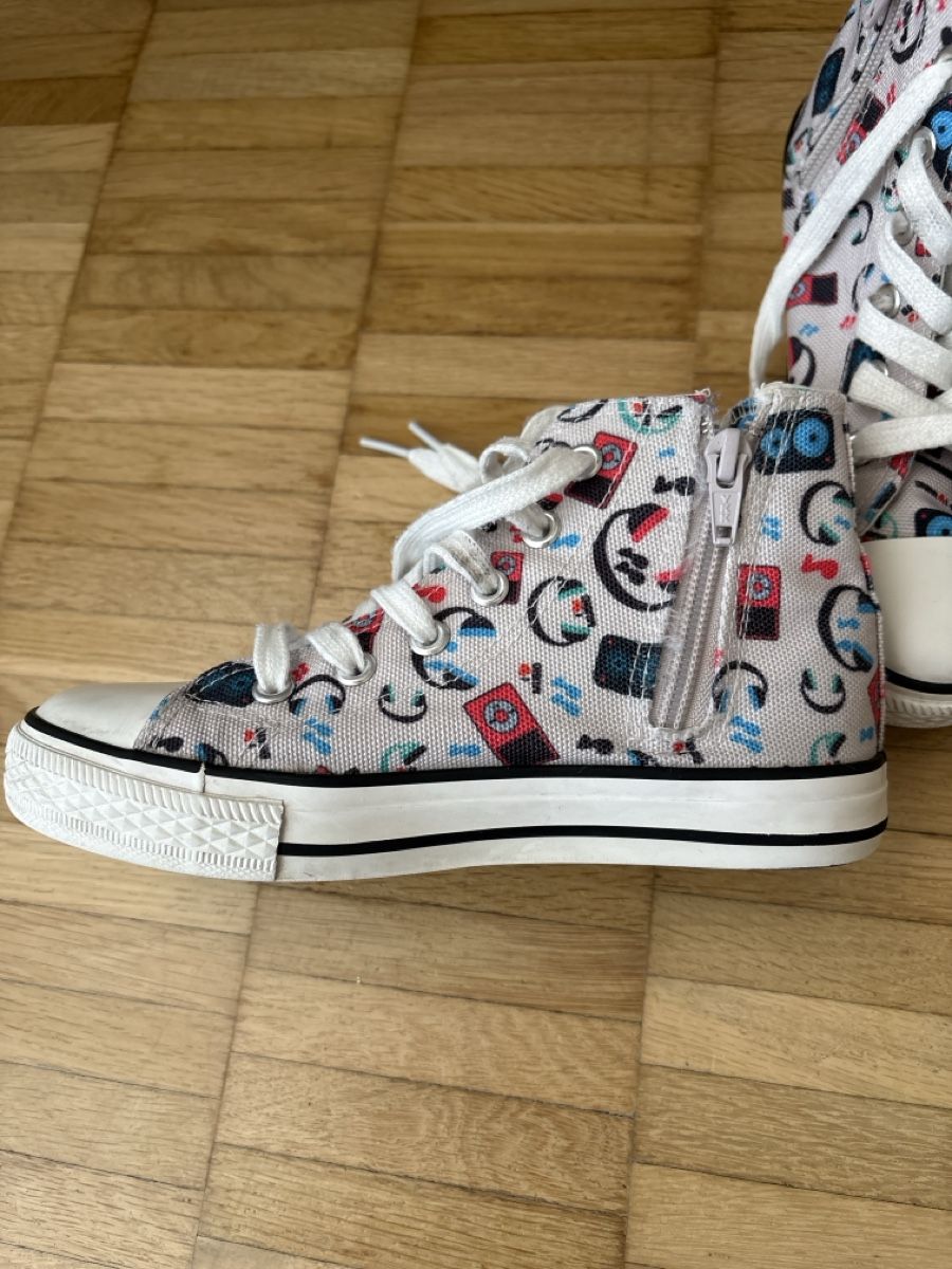 Scarpe per ragazze: Turnschuhe Gr. 32 – Usato da Herisau venduto da sen_8w8b 3