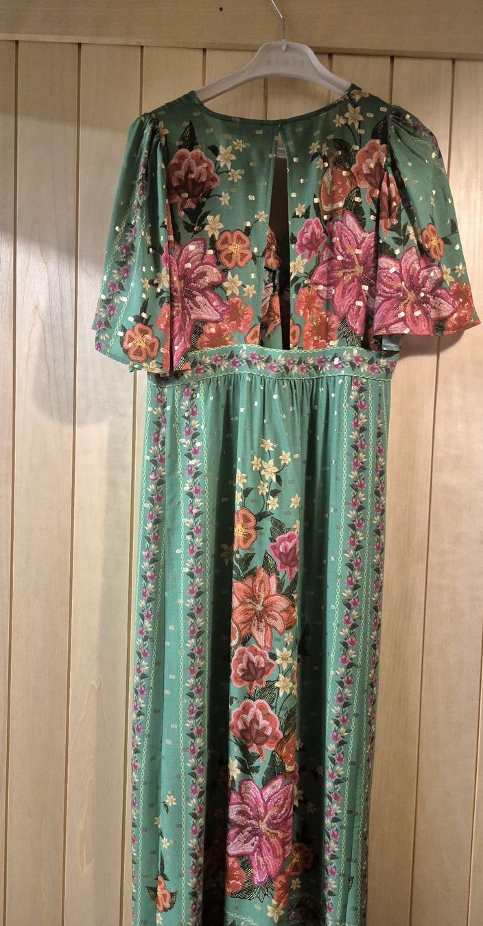 Vestiti: Robe taille 36 neuve, imprimé vert et rose – Nuovo e nell'imballaggio originale da Carrouge VD venduto da sar_2ncs 1