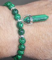 Armband X-318 – Malachit Perlen mit Säule – elastisch