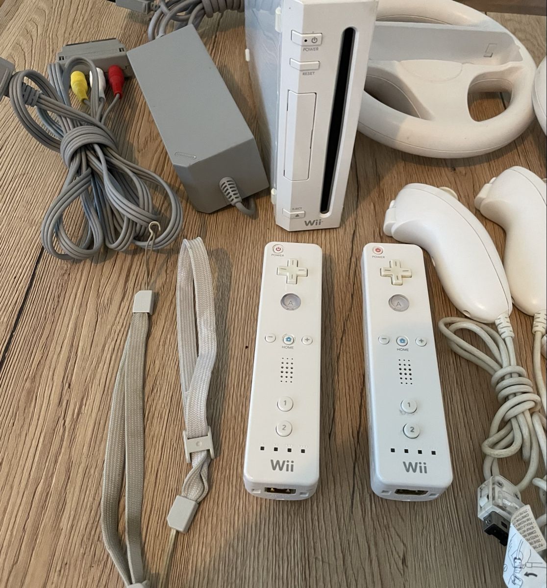Nintendo Console: NINTENDO WII – Usato da Plons venduto da wartauchris 1