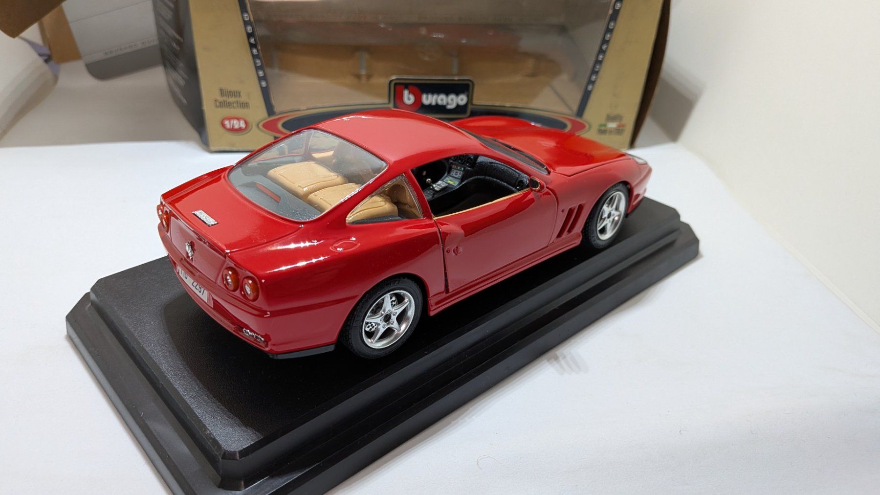 Bburago Modellini d'auto: 1:24 Ferrari 550 Maranello Bburago – Usato da Cugnasco venduto da AndyAlfa 2