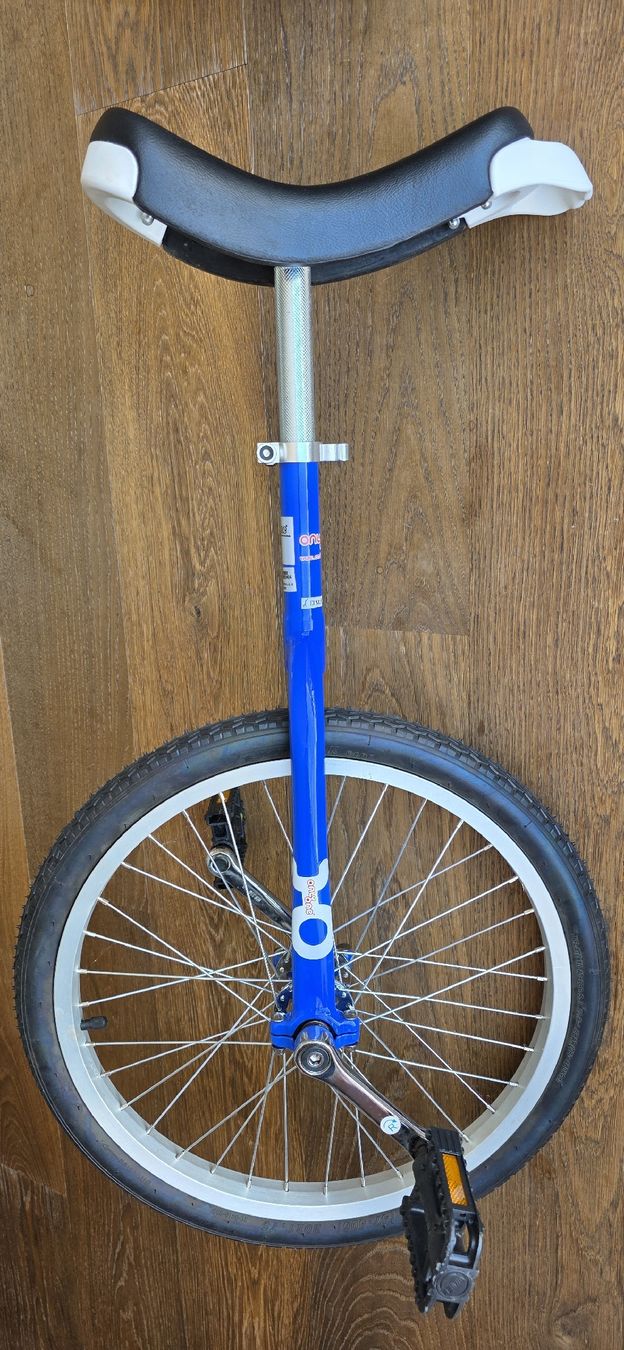 Biciclette: Neuwertiges Top Einrad 20" – Nuovo (secondo la descrizione) da Uerikon venduto da Indefinitely