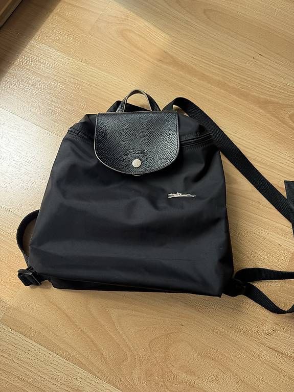 Zaini: Longchamp Le Pliage Rücksack – Usato da Unterägeri venduto da v_a_s6y8