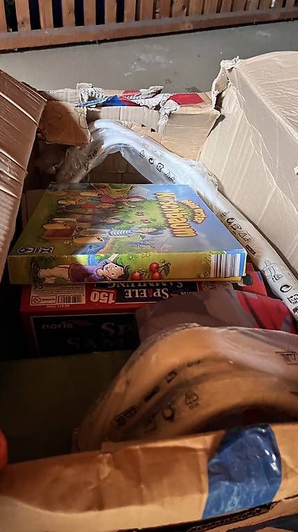 Spielzeuge: Spielzeug zu verschenken  – Gebraucht aus Wettingen von Taht1