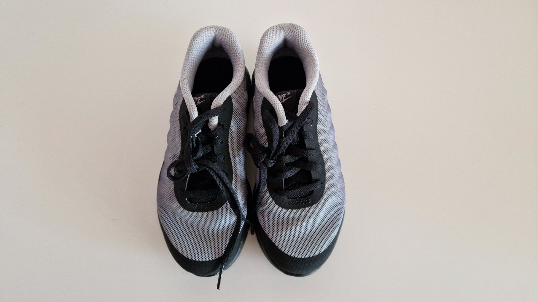 Nike Schuhe für Jungen: Sneaker AIR MAX INVIGOR von NIKE Gr. 31 neu – Neu und originalverpackt aus Baar von rebeli6340 2