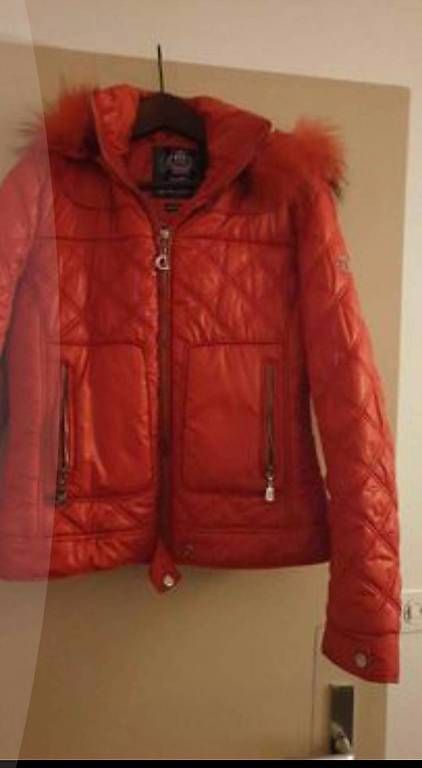 Giacche: Veste Datch (Kardashian) – Usato da lausanne venduto da canelle5