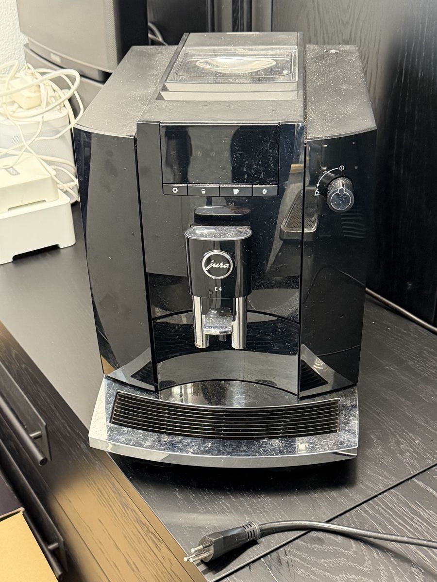 Jura Macchine per caffè & Macchine per espresso: Jura Kaffeemaschine – Usato da Kollbrunn venduto da Jani2015 2