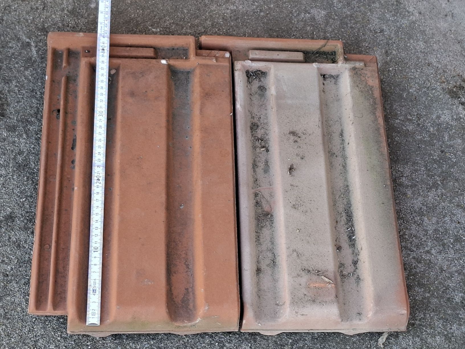 Pierres & tuiles: dachziegel – Neuf (Voir description) à Sigigen par Arnika011 2