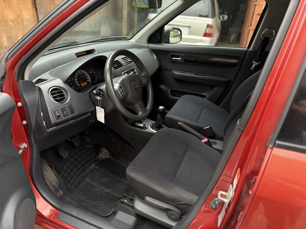 Suzuki Automobili: Suzuki Swift 1.3 4WD – Usato da Altstätten SG venduto da ism_8vc9 8