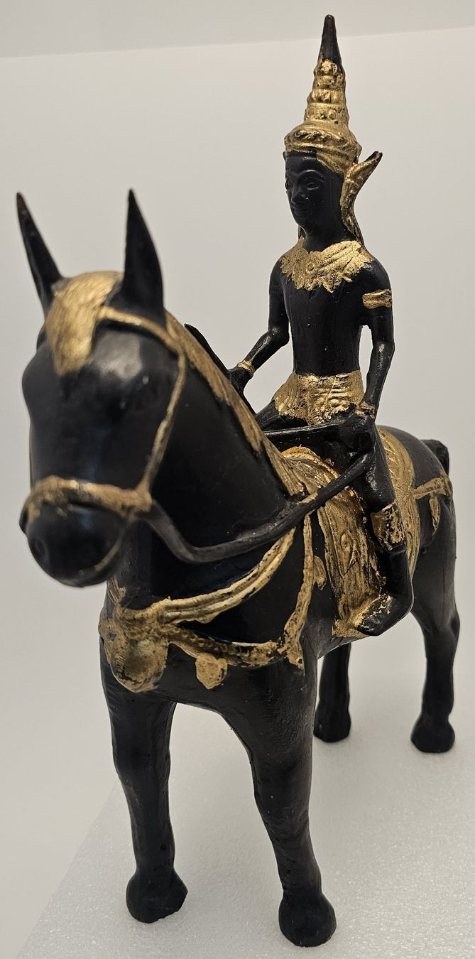 Figuren: Exquisite Asiatische Bronze Reiterstatue – Gebraucht aus Allenwinden von Tan_CH 1