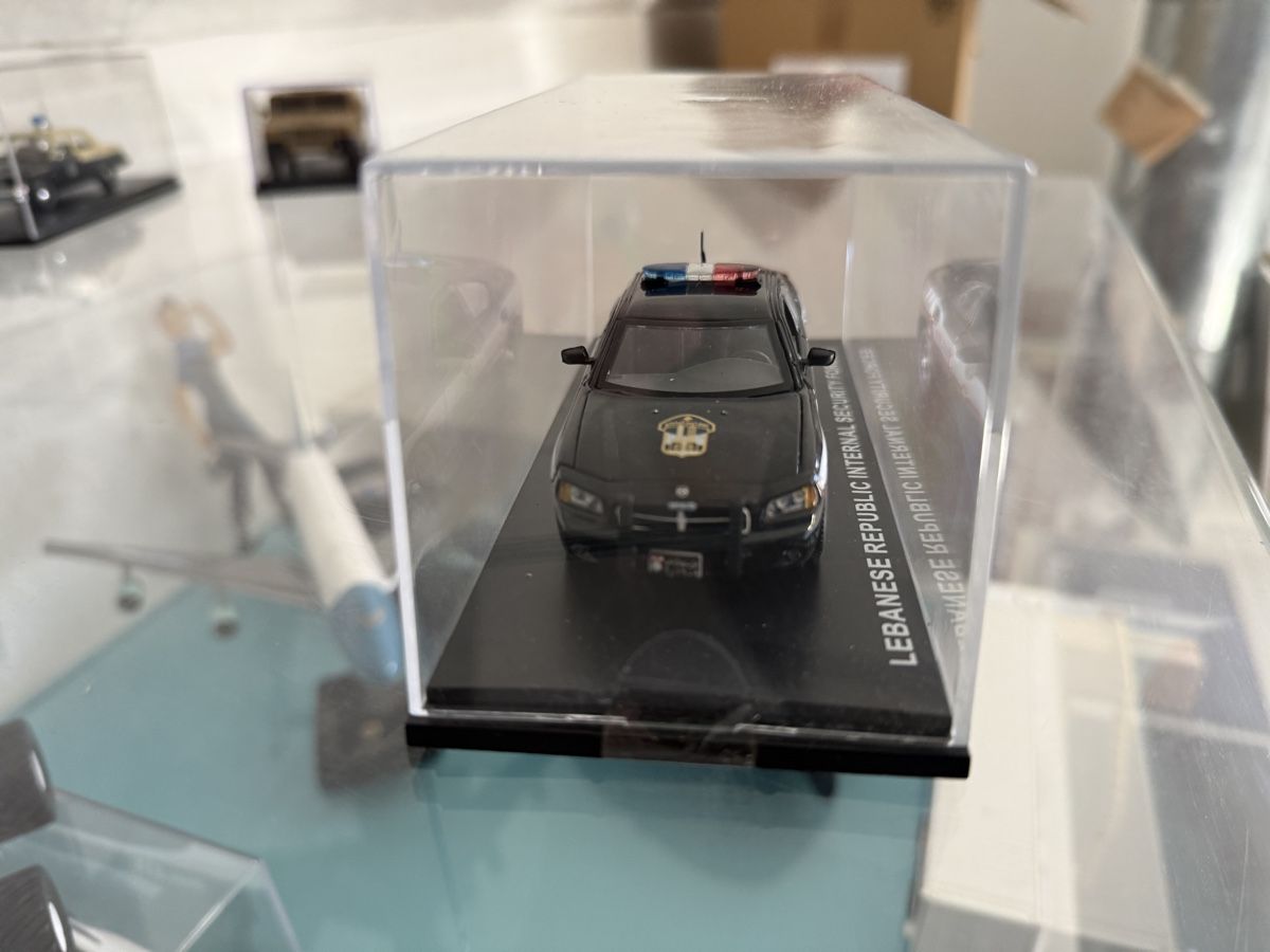 Modellini d'auto: Modellauto Polizei Libanon in Vitrine neuwertig – Nuovo (secondo la descrizione) da Uster venduto da Buchel