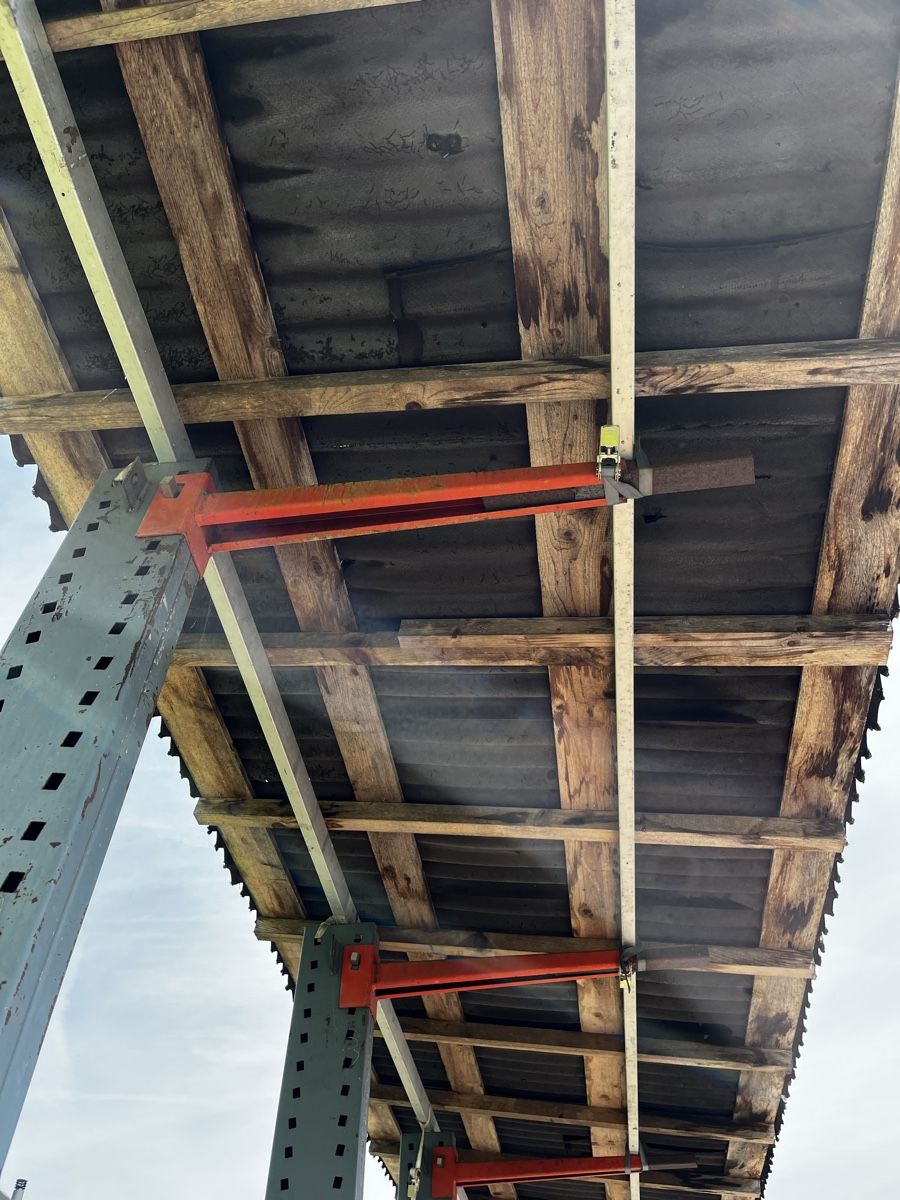 Scaffali: Massives Kragarmgestell – Usato da grosswangen venduto da Poliniman0 4