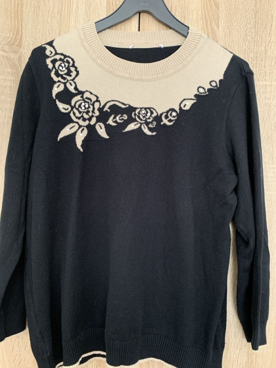 Maglioni & Felpe: Pullover Schwarz Beige mit Strass Gr L mit Blumenmuster – Usato da Nussbaumen AG venduto da brigitebardot 1