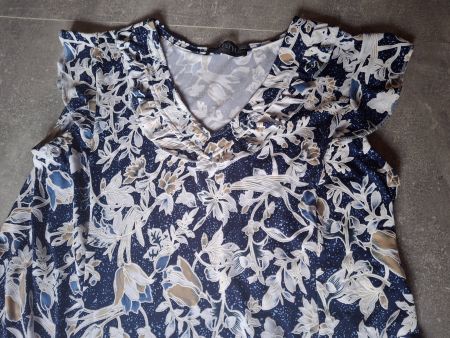 Robe taille 46/48 marque Vetistyle
