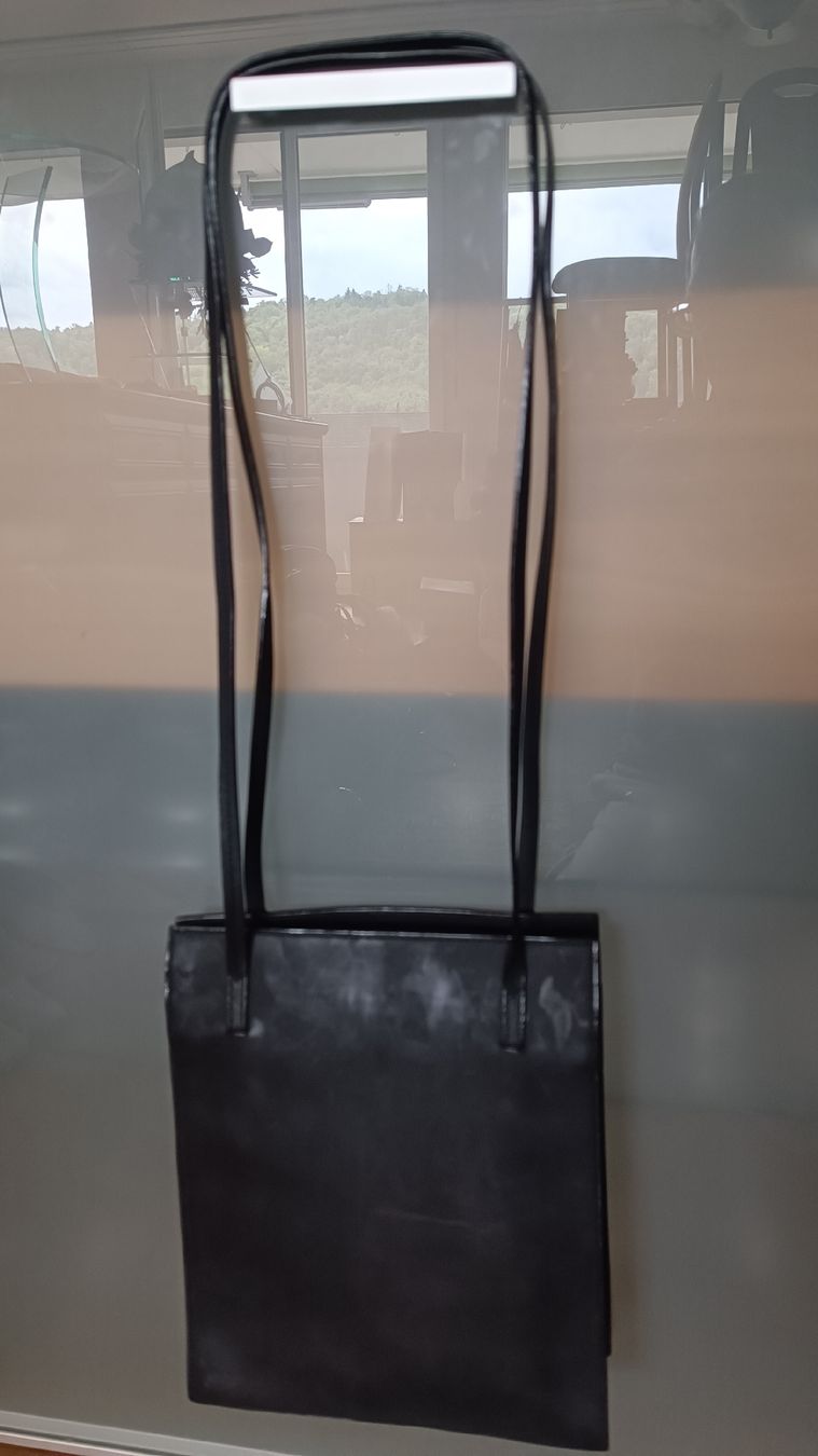 Borse da donna: Claudio Ferrici Handtasche, schwarz – Usato da Baden venduto da zuppel 1