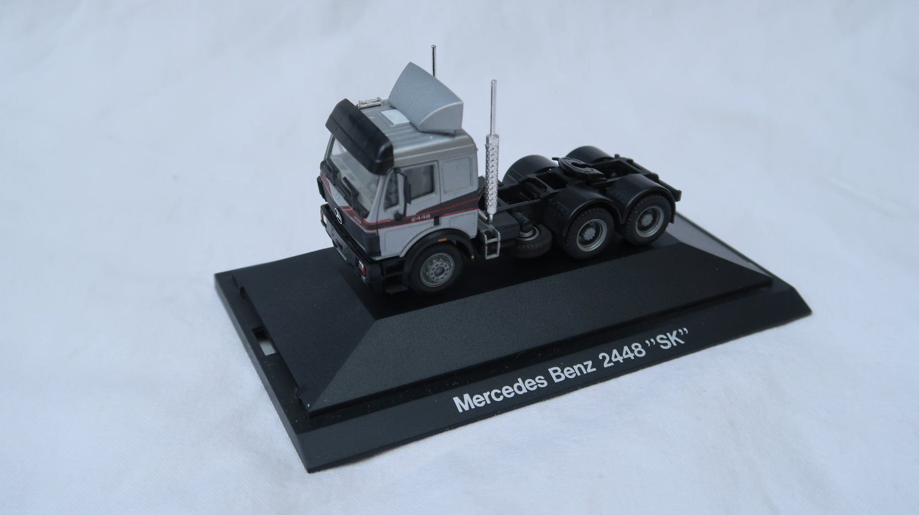 Mercedes-Benz Modellautos: Herpa "Private Collection" MB SK 2448 – Gebraucht aus Muttenz von Laeckerlihamschter 9