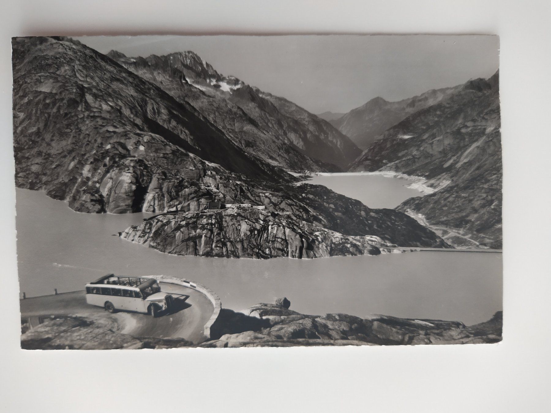 Cartoline postali: Grimselsee, Raeterichsbodensee offener Postautocar, Saurer? – Usato da Ohmstal venduto da Lebensfreude05