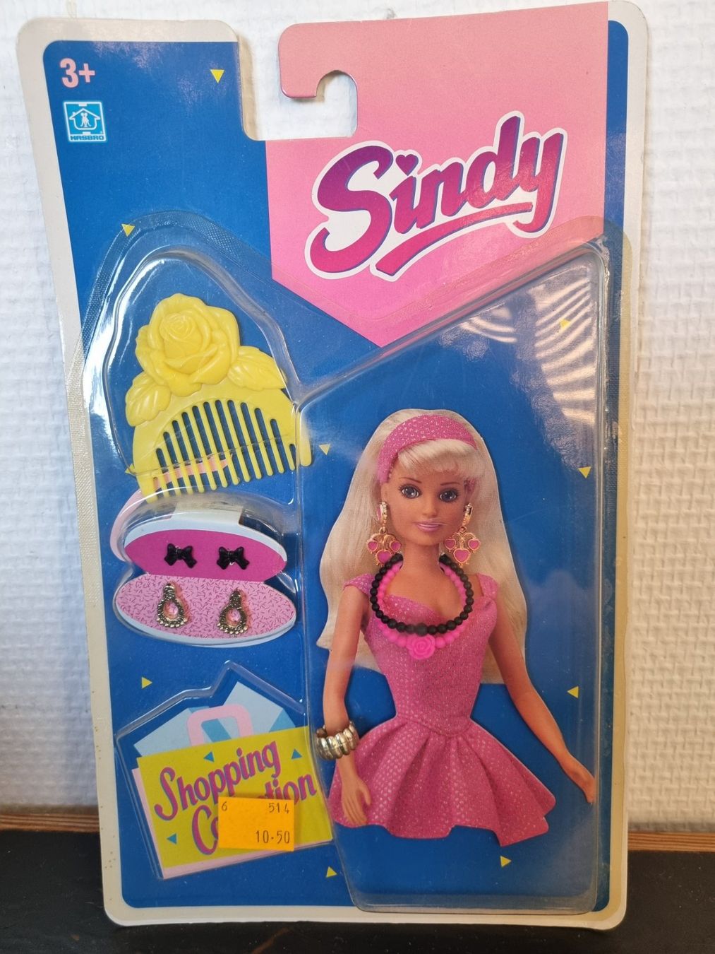 Hasbro Bambole: Blister accessoires poupée Sindy – Nuovo e nell'imballaggio originale da Bulle venduto da bubulle243