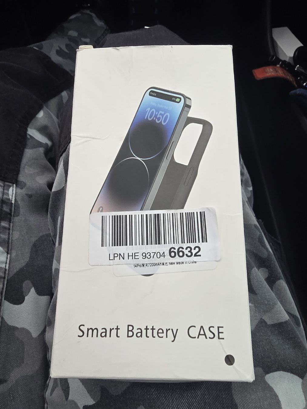 Cover & Protezioni schermo: iPhone 14 Pro Smart Battery Case mit Displayschtzfolie – Nuovo e nell'imballaggio originale da Bad Zurzach venduto da Schaeubli-Group