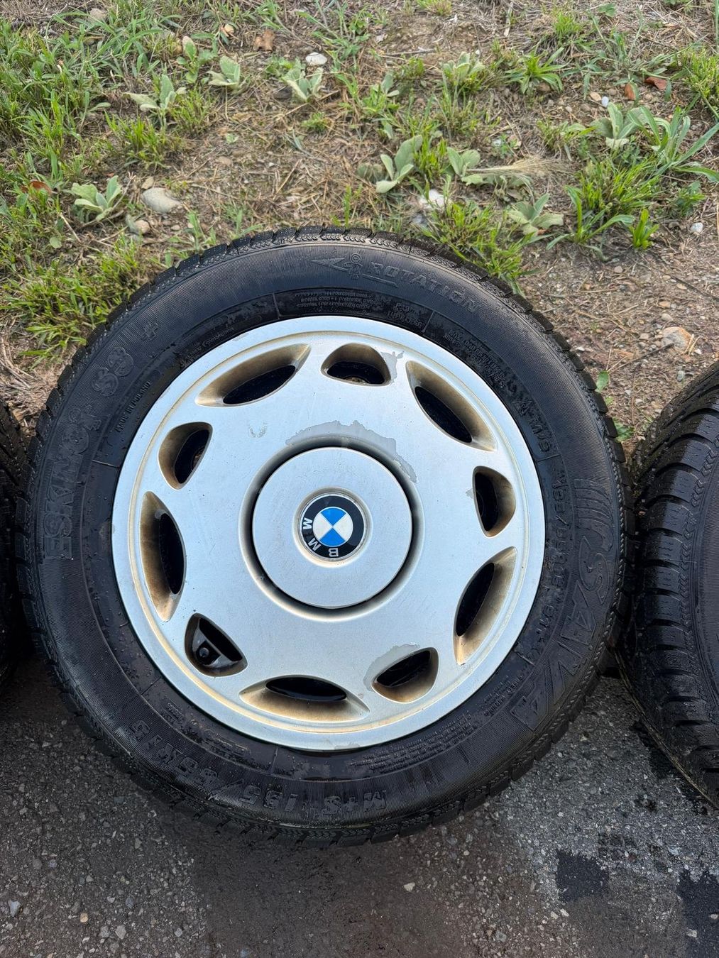 Pneumatici & Ruote complete: Bmw  winterräder – Usato da Fischbach-Göslikon venduto da Emanuel.Bardhi 1