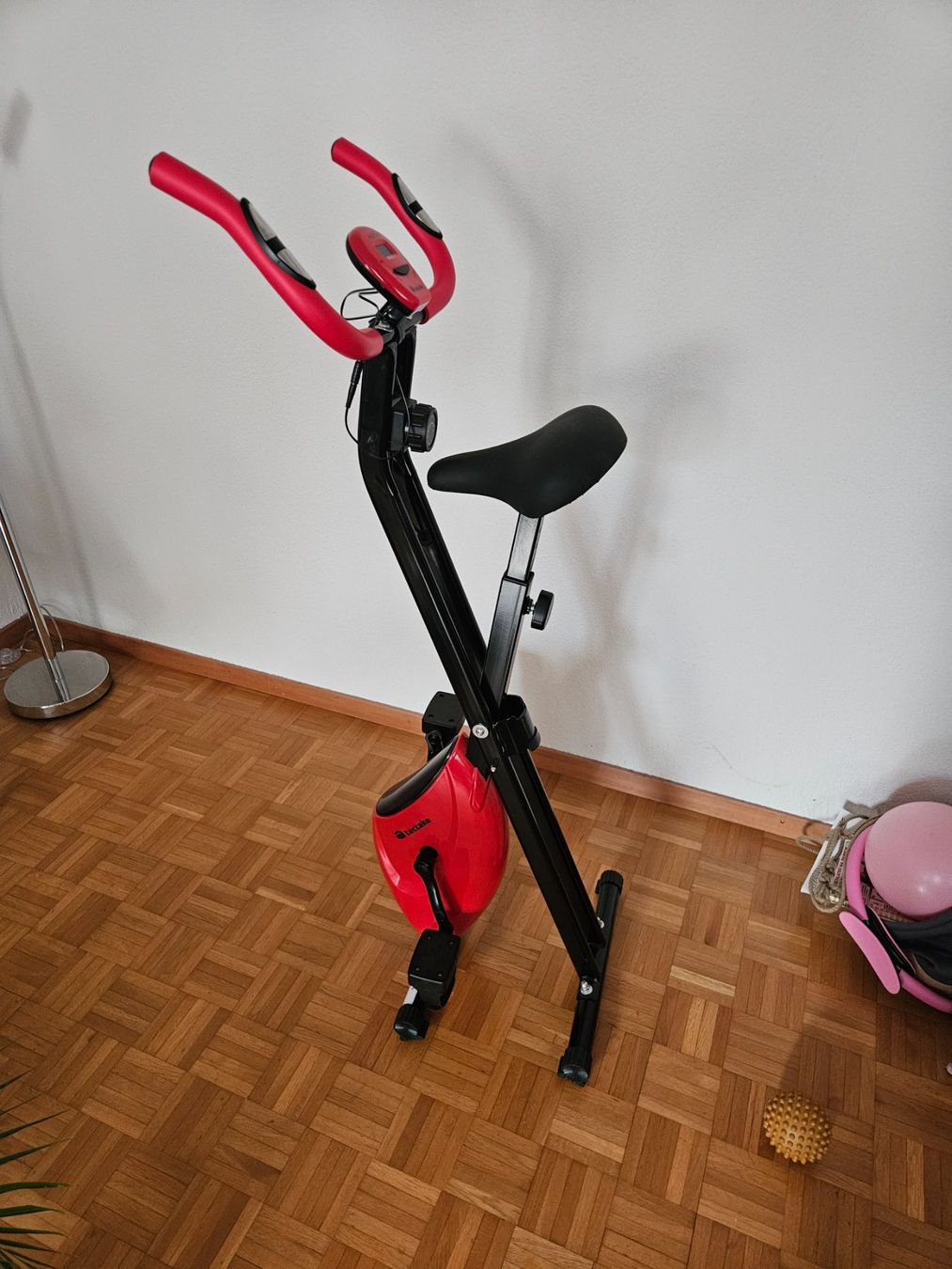 TecTake Hometrainer: Home-Trainer Tectake – Gebraucht aus Bern von w_mateo_w 1