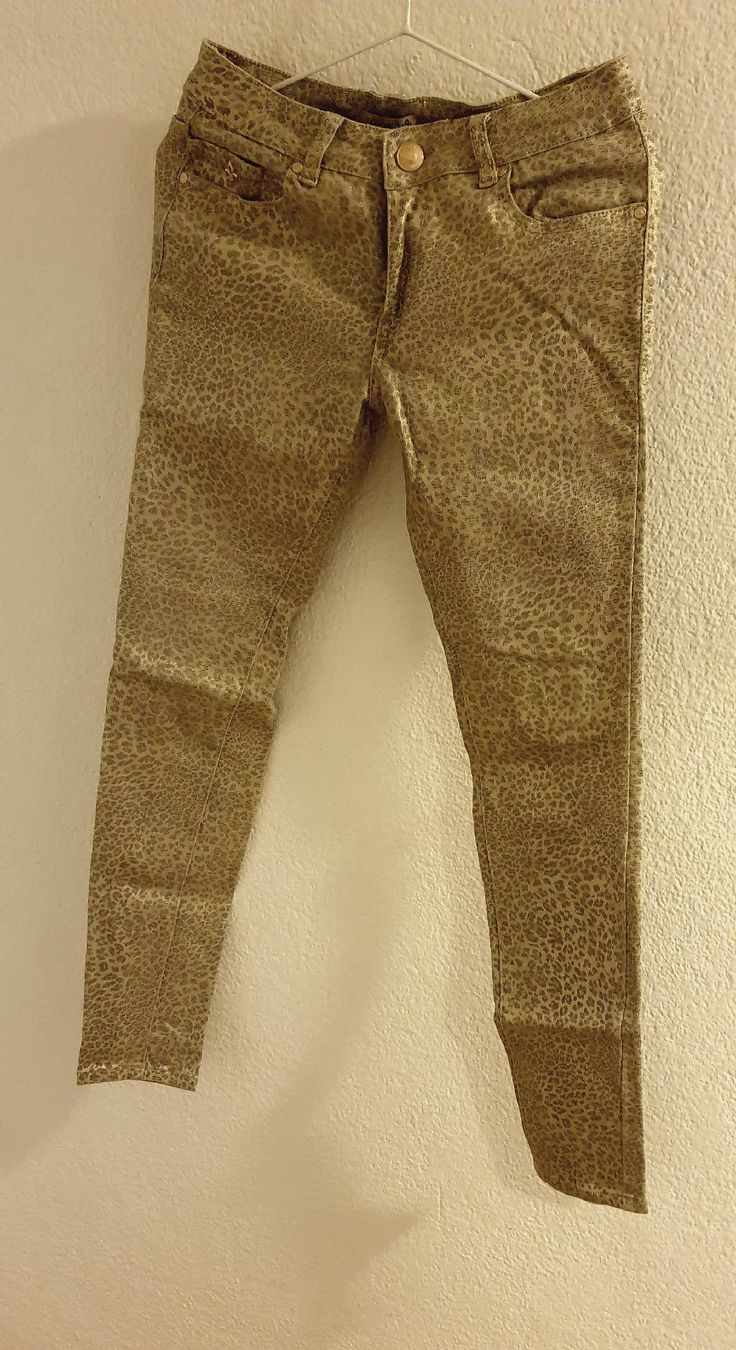 Zebra Hosen: Stretch - Hose – Neu (gemäss Beschreibung) aus Zürich von ptanyela