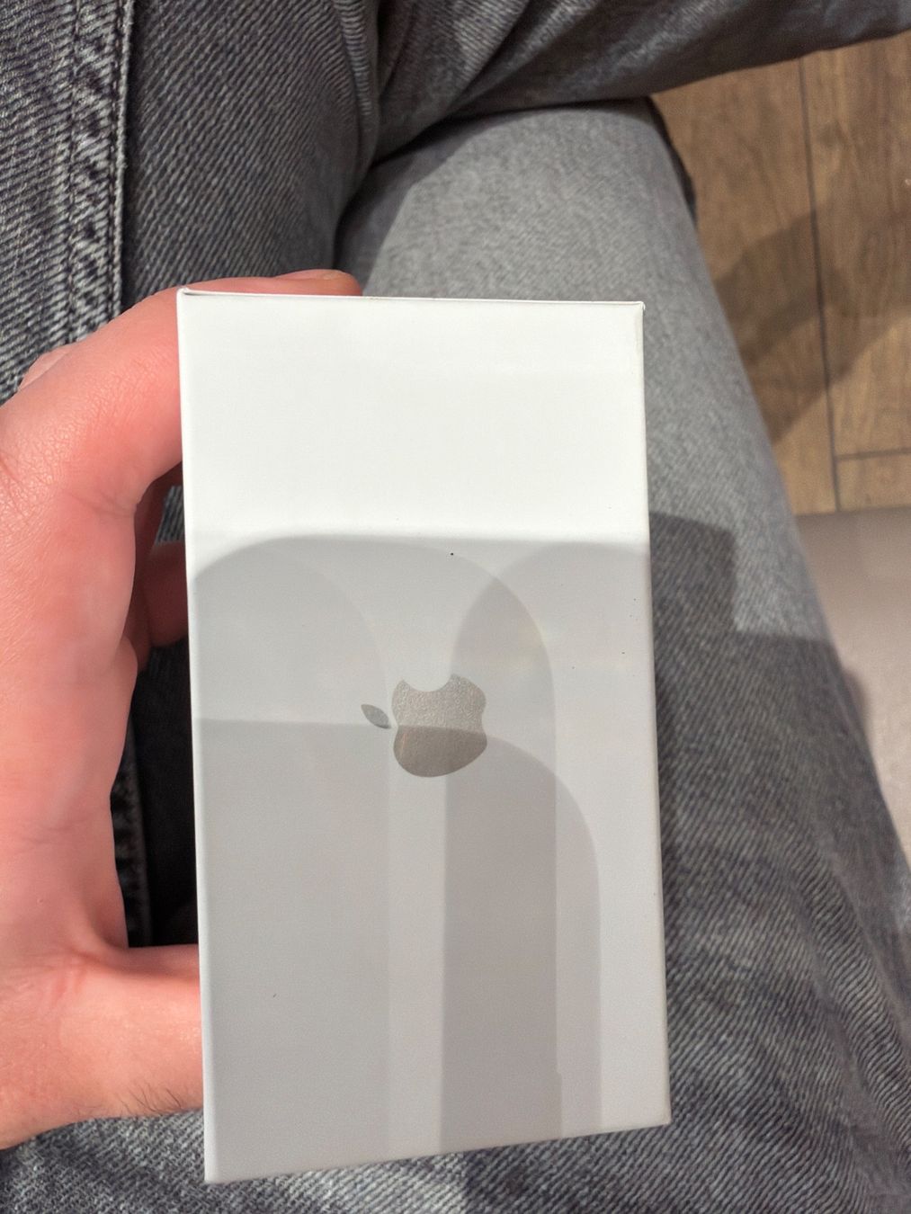 Apple Cuffie: AirPods Pro 3 – Nuovo e nell'imballaggio originale da Ostermundigen venduto da koc_6xtn 2