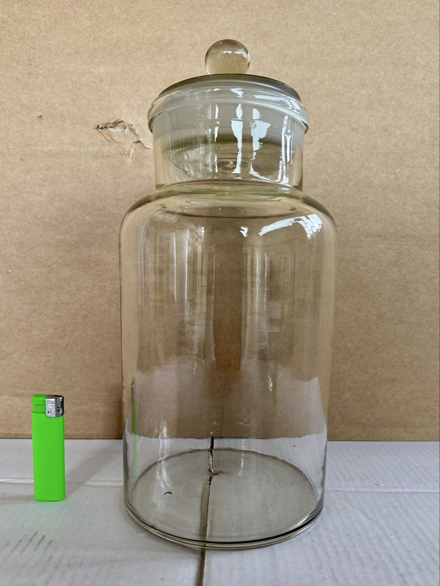 Accessori da laboratorio: Alte Apothekerflasche, Glasgefäss mit Deckel, 28cm hoch – Usato da Zürich venduto da Nobs1 1