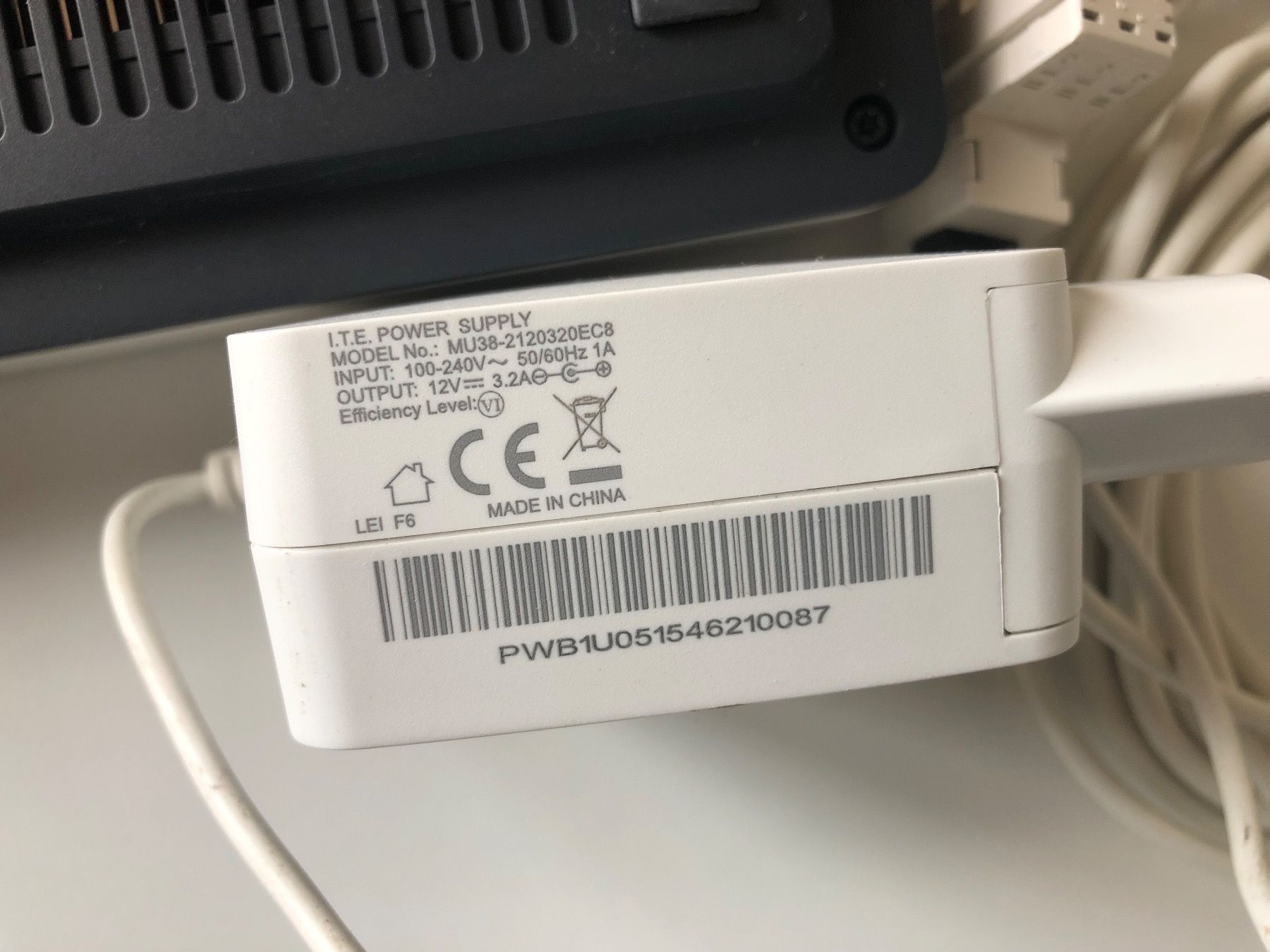 Swisscom Modem & Router: Internet Router, Internet-Box – Usato da Rothenburg venduto da RaSab 3