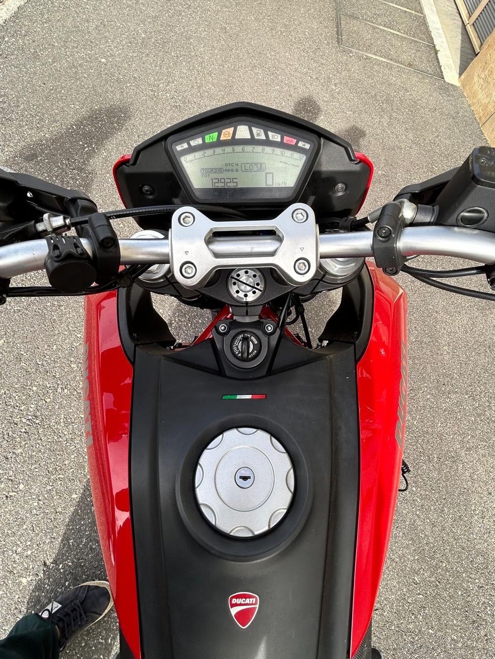 Ducati Strada: Ducati Hypermotard 821 – Usato da La Chaux-de-Fonds venduto da tuoro25 4