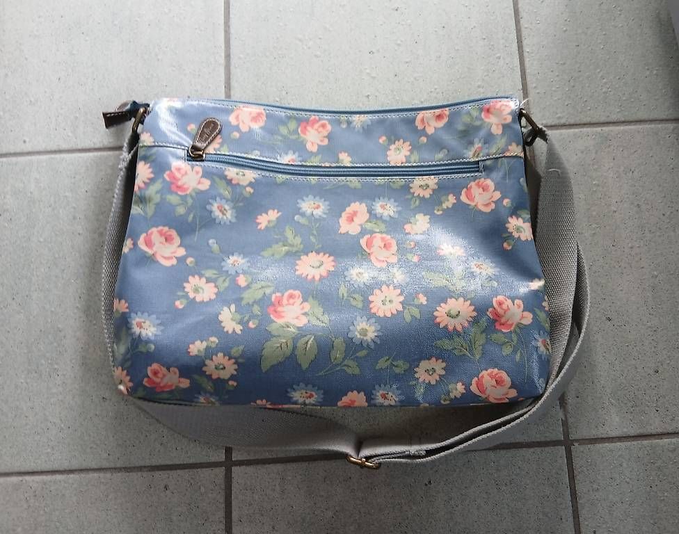 Candy Flowers Taschen für Damen: Candy Flowers Umhängetasche – Neu (gemäss Beschreibung) aus Birsfelden von coccobello03 1