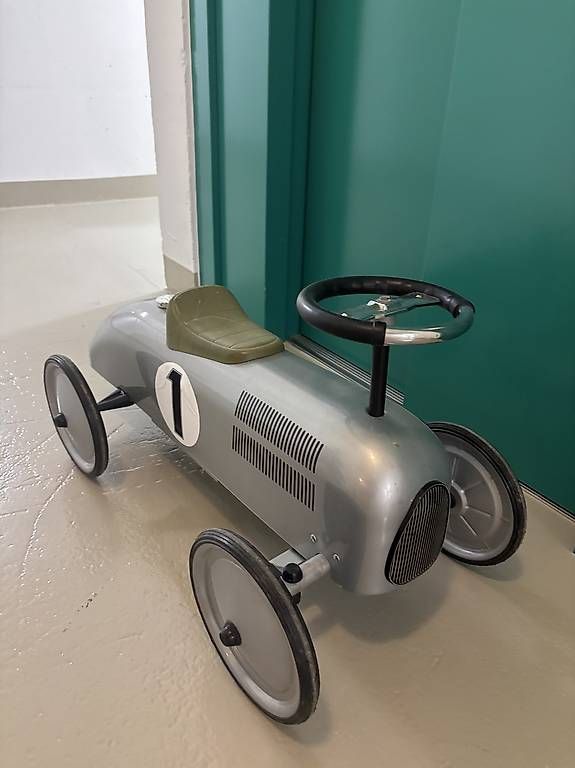 Veicoli per bambini: Retro Roller Jean Rutscher – Usato da Bösingen venduto da hub_fq5s