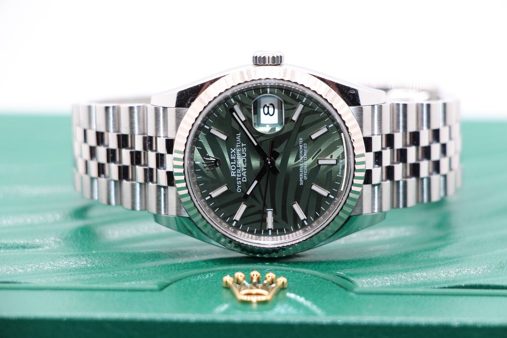 Rolex Datejust 36 Green Palm Motif 126234, Full-Set, 1. Hand (Gebraucht ...
