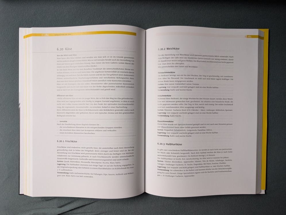 Bücher: Servicelehrbuch Gastrosuisse – Neu (gemäss Beschreibung) aus Kloten von canela9 1