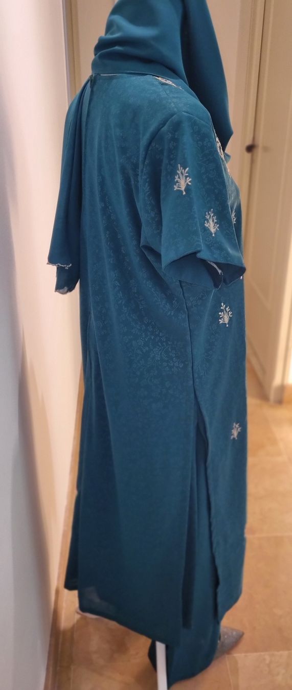 Tuniken: Ensemble Tunique-Pantalon Oriental – Gebraucht aus Borex von mab_28bf 7