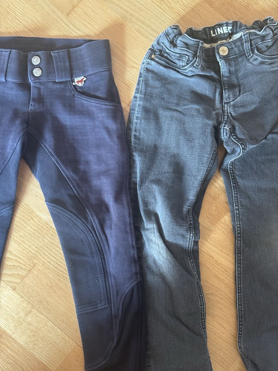 Pantaloni: 2 Reiterhosen, 1 Jeans 128 – Usato da Wädenswil venduto da dorodi 3
