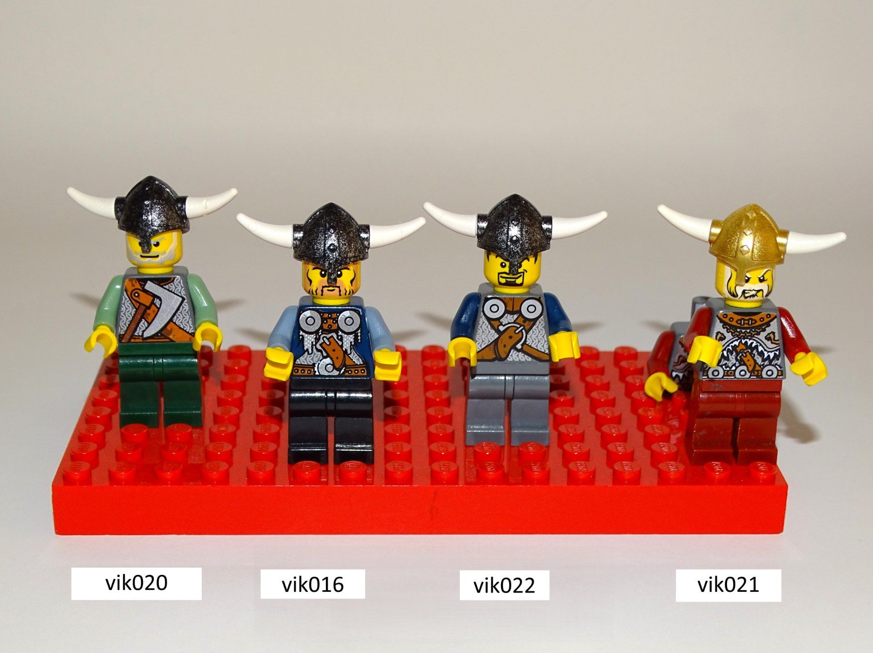 Lego Baukästen: Figuren Vikings – Gebraucht aus Burgdorf von vor_5cls