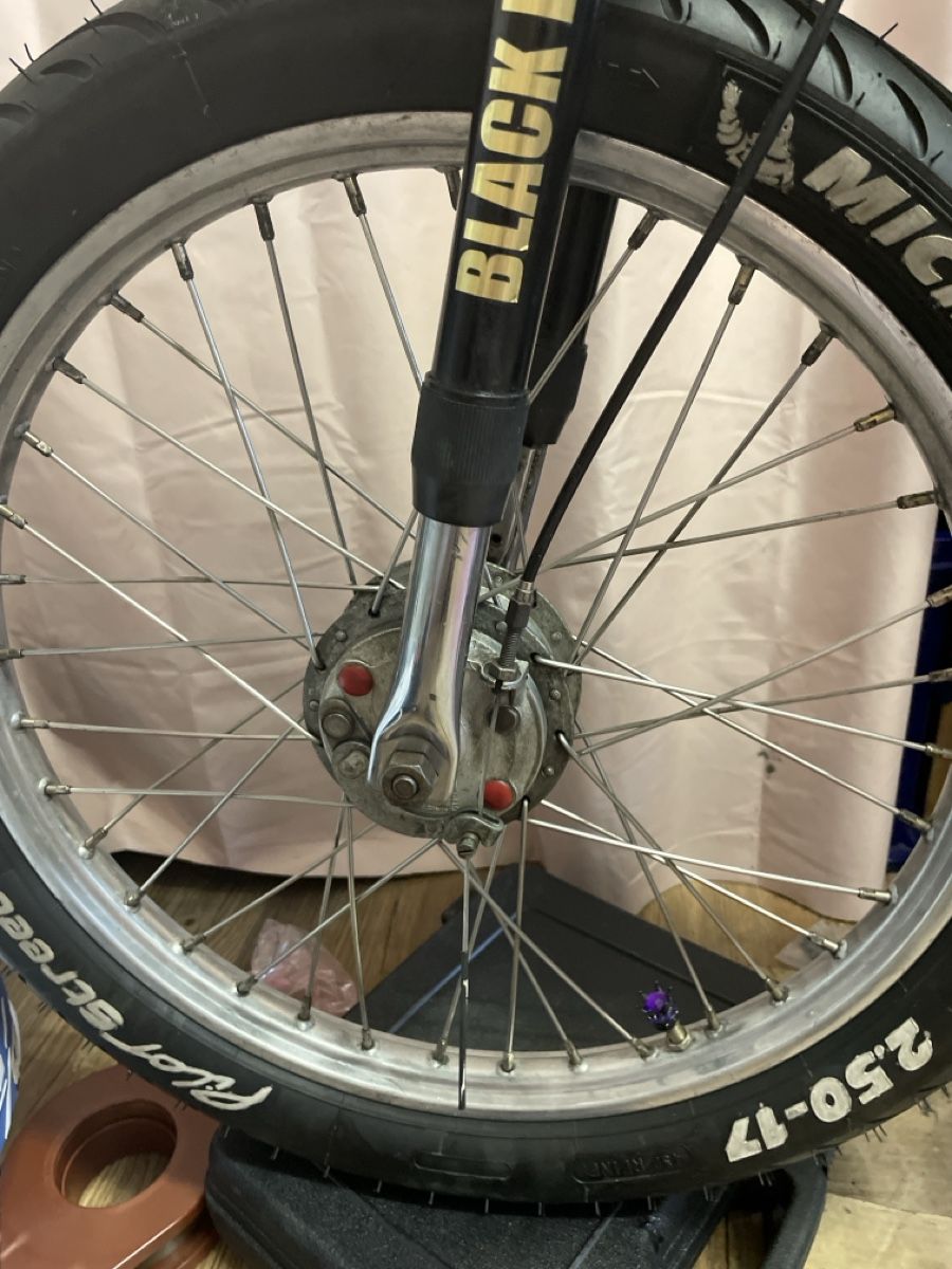 Puch Cerchioni: Puch Maxi Speichenfelgenset (vorne und hinten) – Usato da Rotkreuz venduto da Chochi
