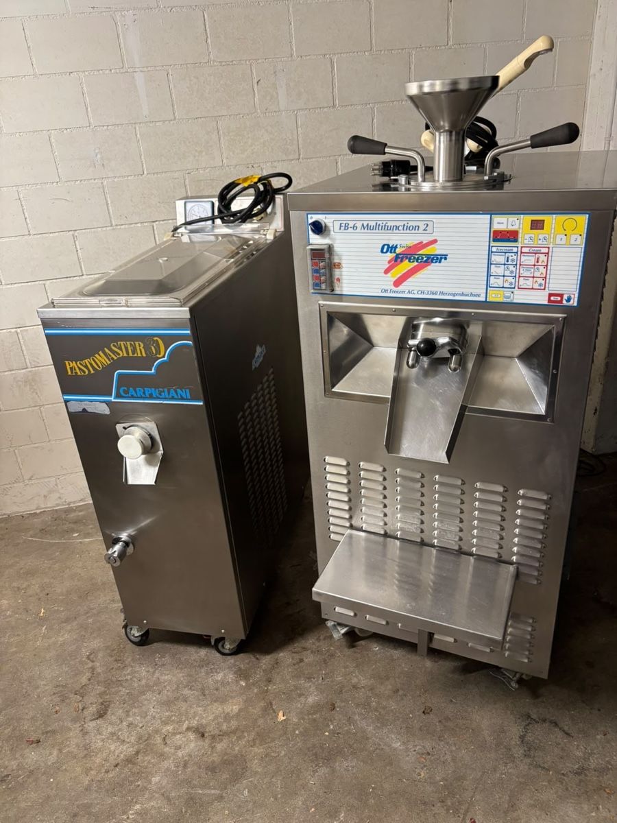 Küchengeräte: Glacemaschine und Eispasteurisator Carpigiani 30 HE – Gebraucht aus Dietikon von dia_y8y5