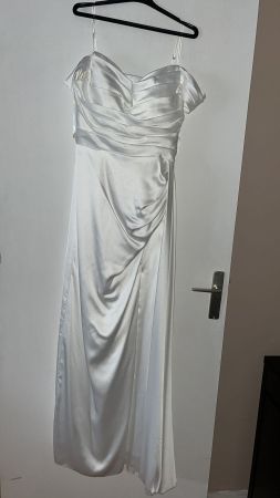 Robe de soirée blanche (Juju & Christine-taille 3)