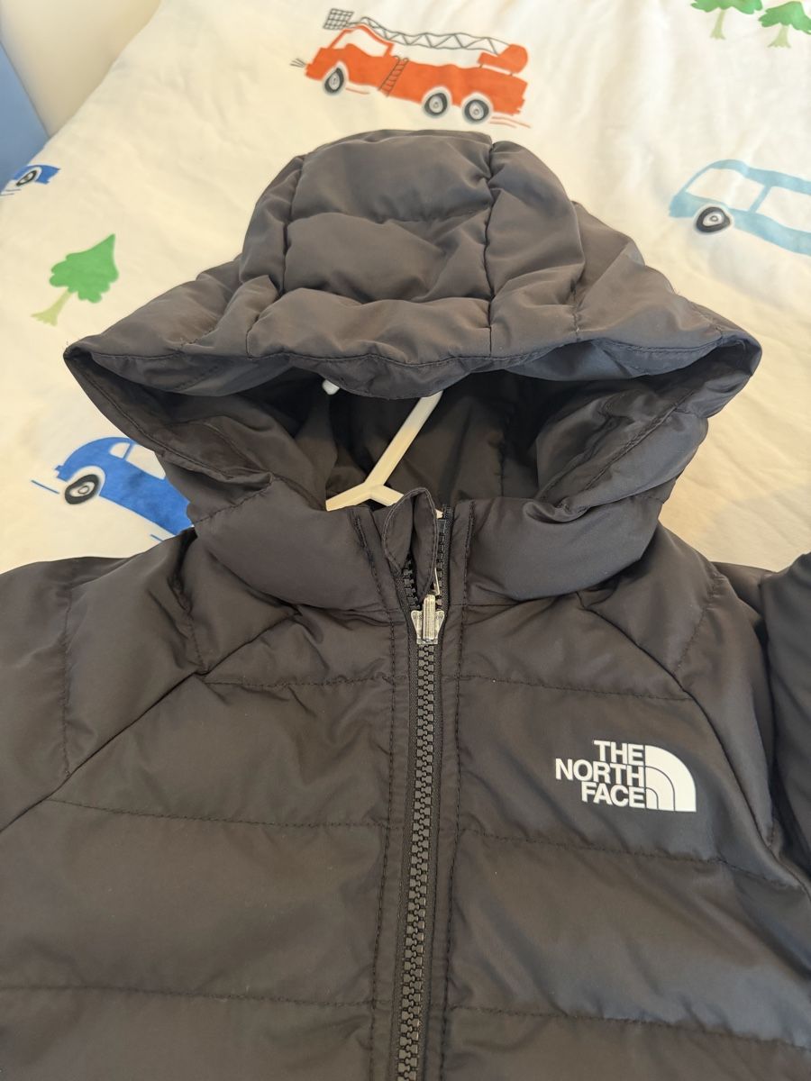 North Face Giacche & Cappotti: The North Face Puffer Jacket Grey Size 3 Years  – Usato da Reinach BL venduto da K.zh.A 1